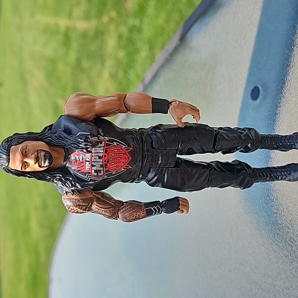 WWE Roman Reigns Series 80 Wrestling Loose Action Figure Mattel